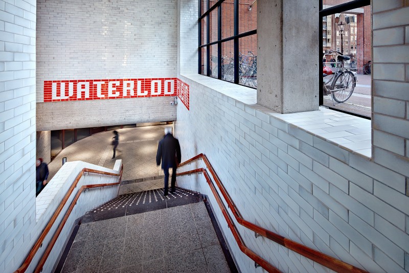 Muziek voor metrostations